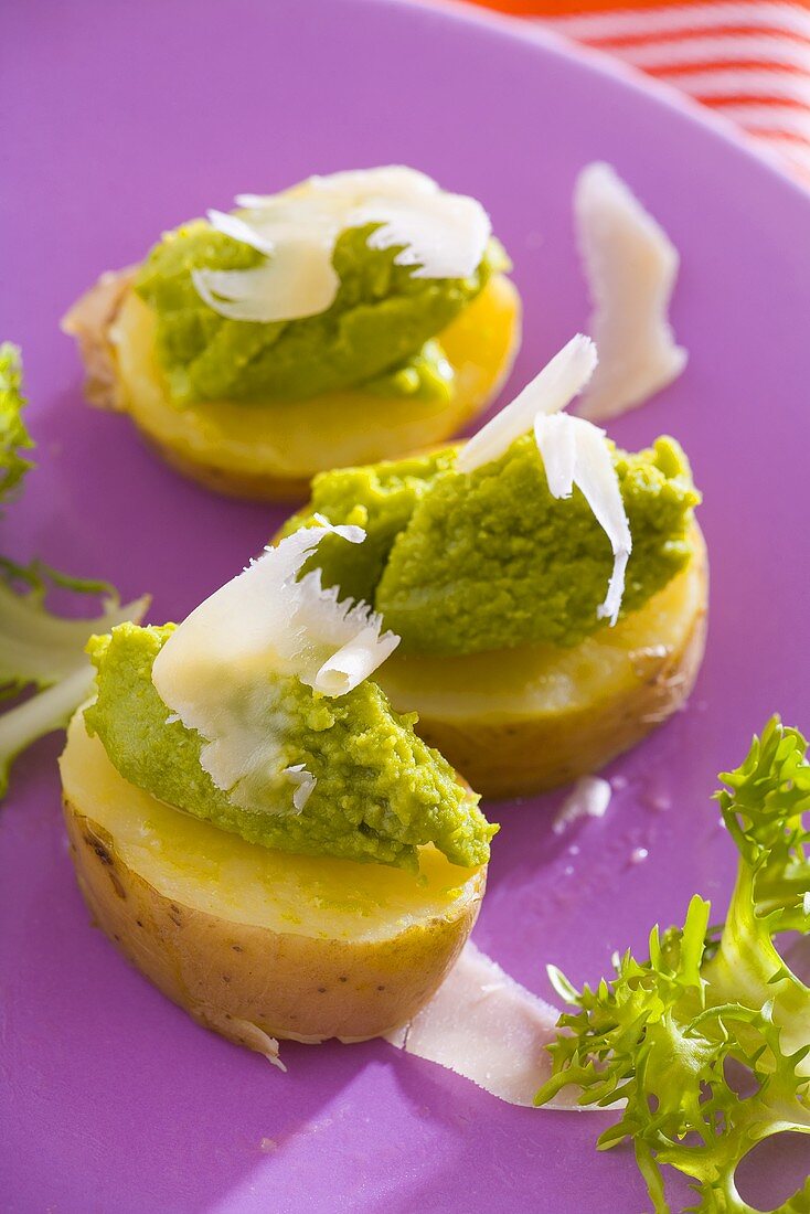 Potatoes with pea puree and Parmesan