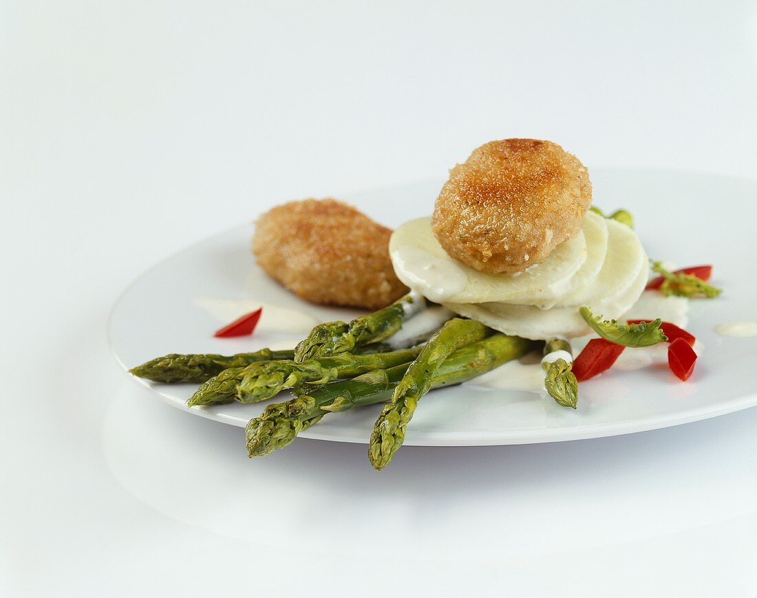 Breaded veal balls with asparagus and turnip (Austria)