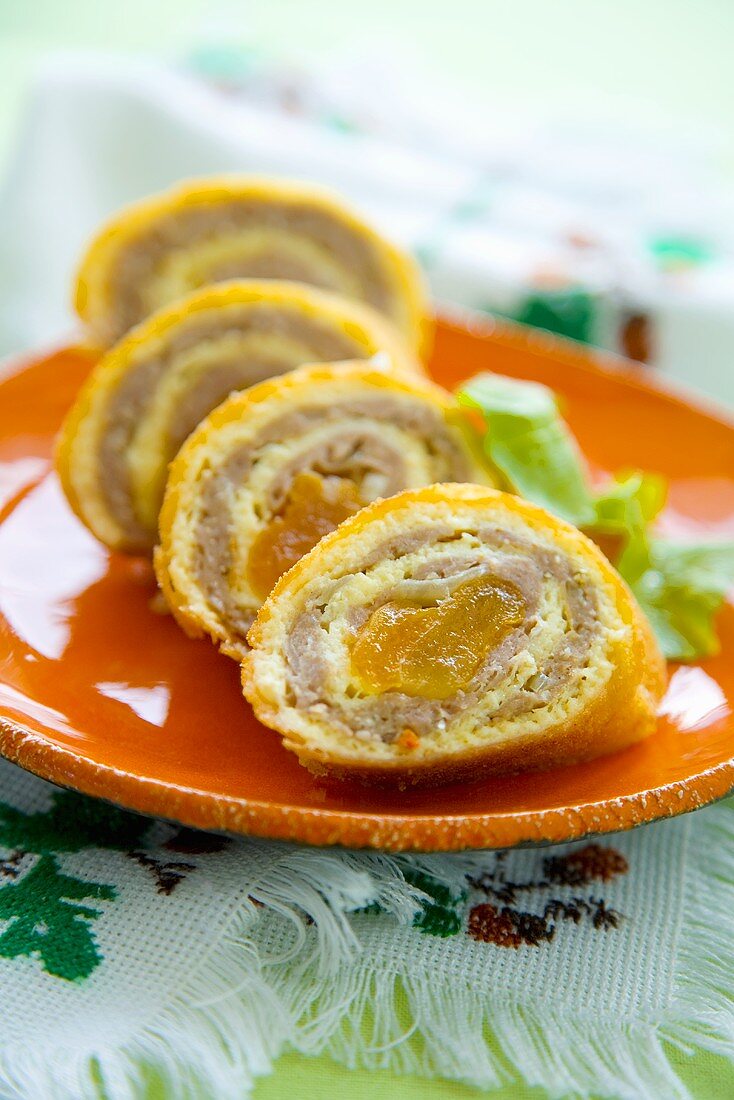 Chicken roulade stuffed with dried apricots (Ukraine)