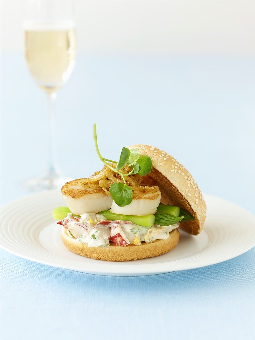 Lobster remoulade and scallops in sesame bun