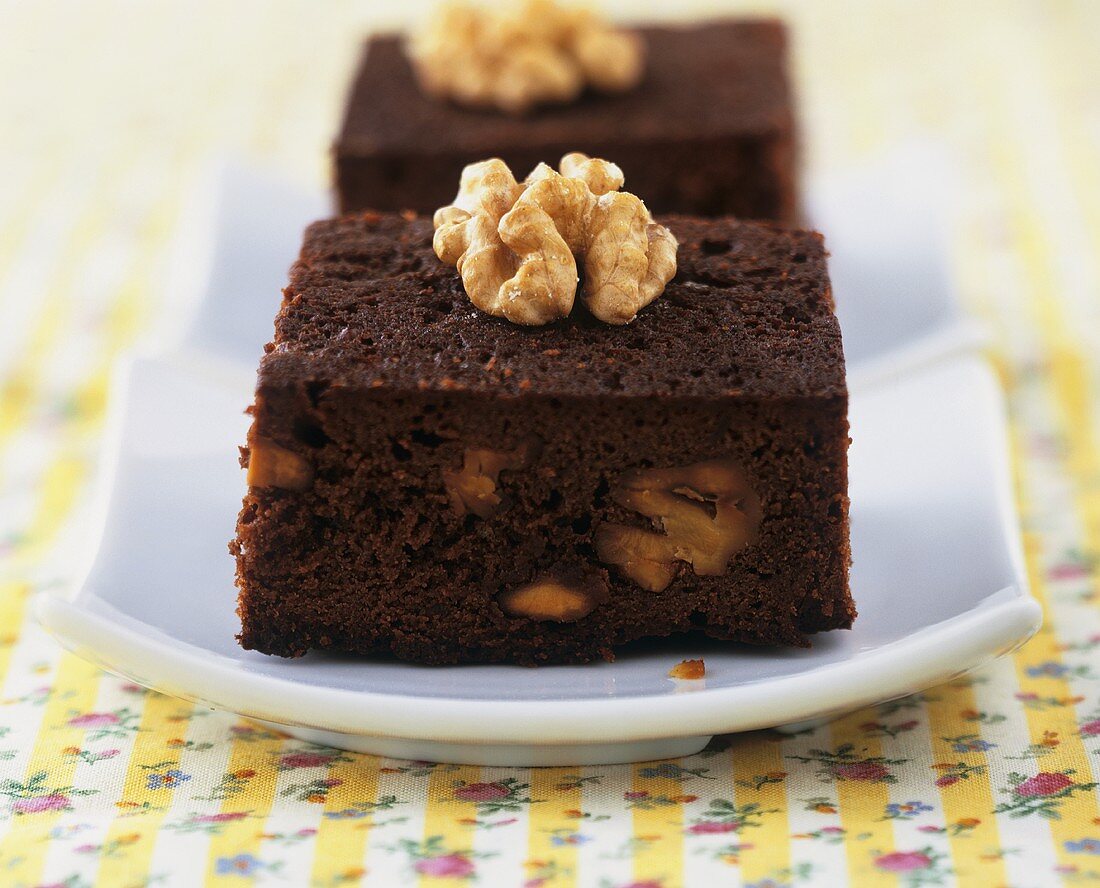 Brownie mit Walnüssen