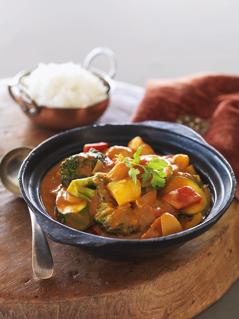 Vegetable curry with rice