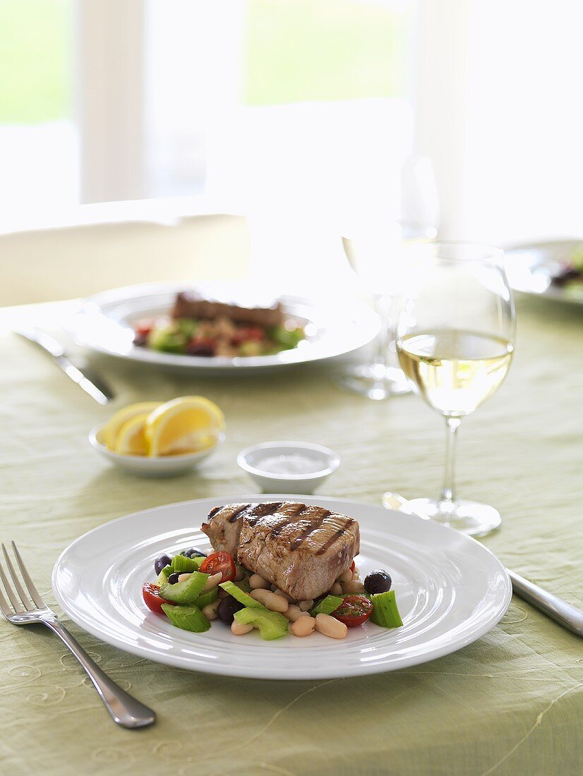 Grilled tuna steak with vegetables