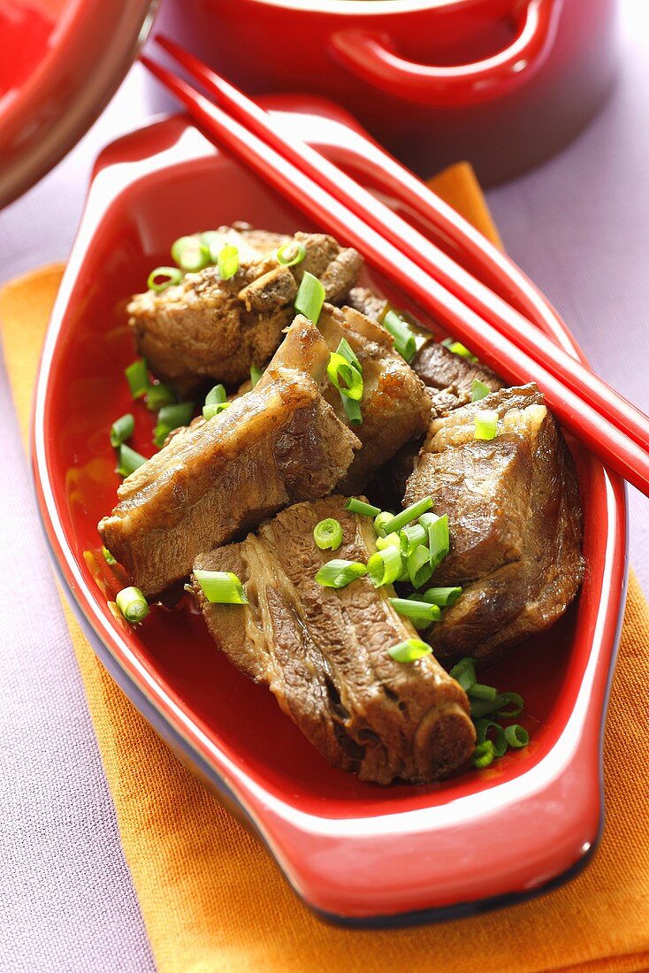 Pork ribs with spring onions