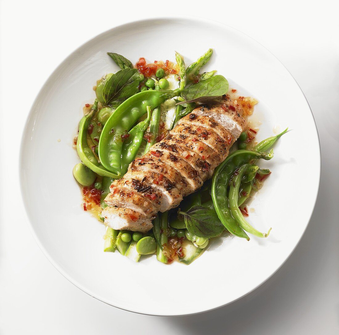 Chicken breast with mangetout