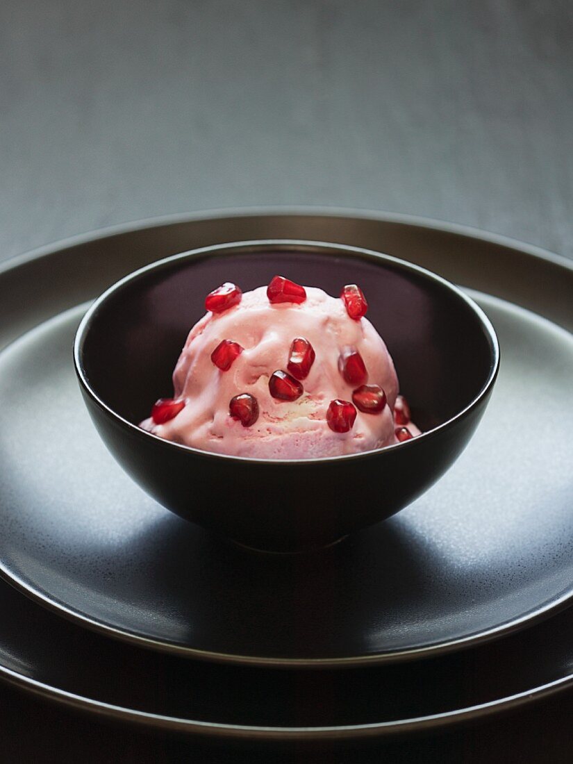 Pomegranate ice cream