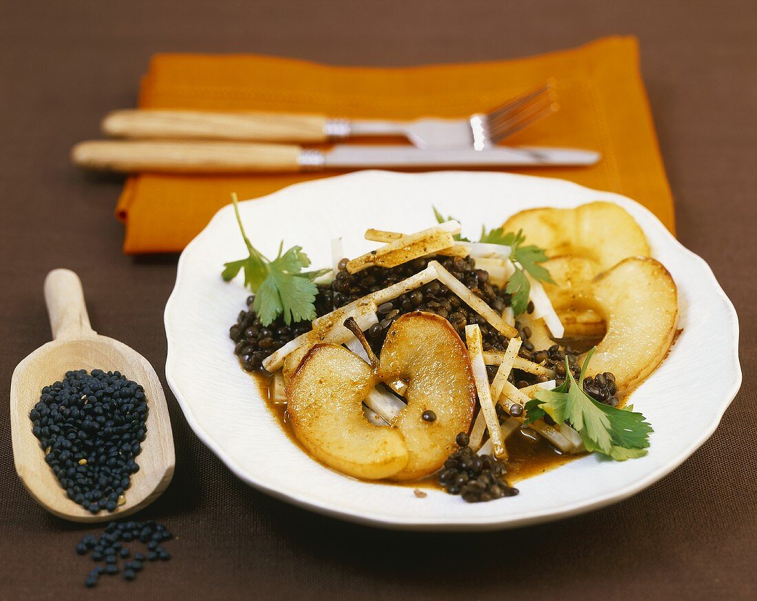 Lentil and celery salad with fried apple slices