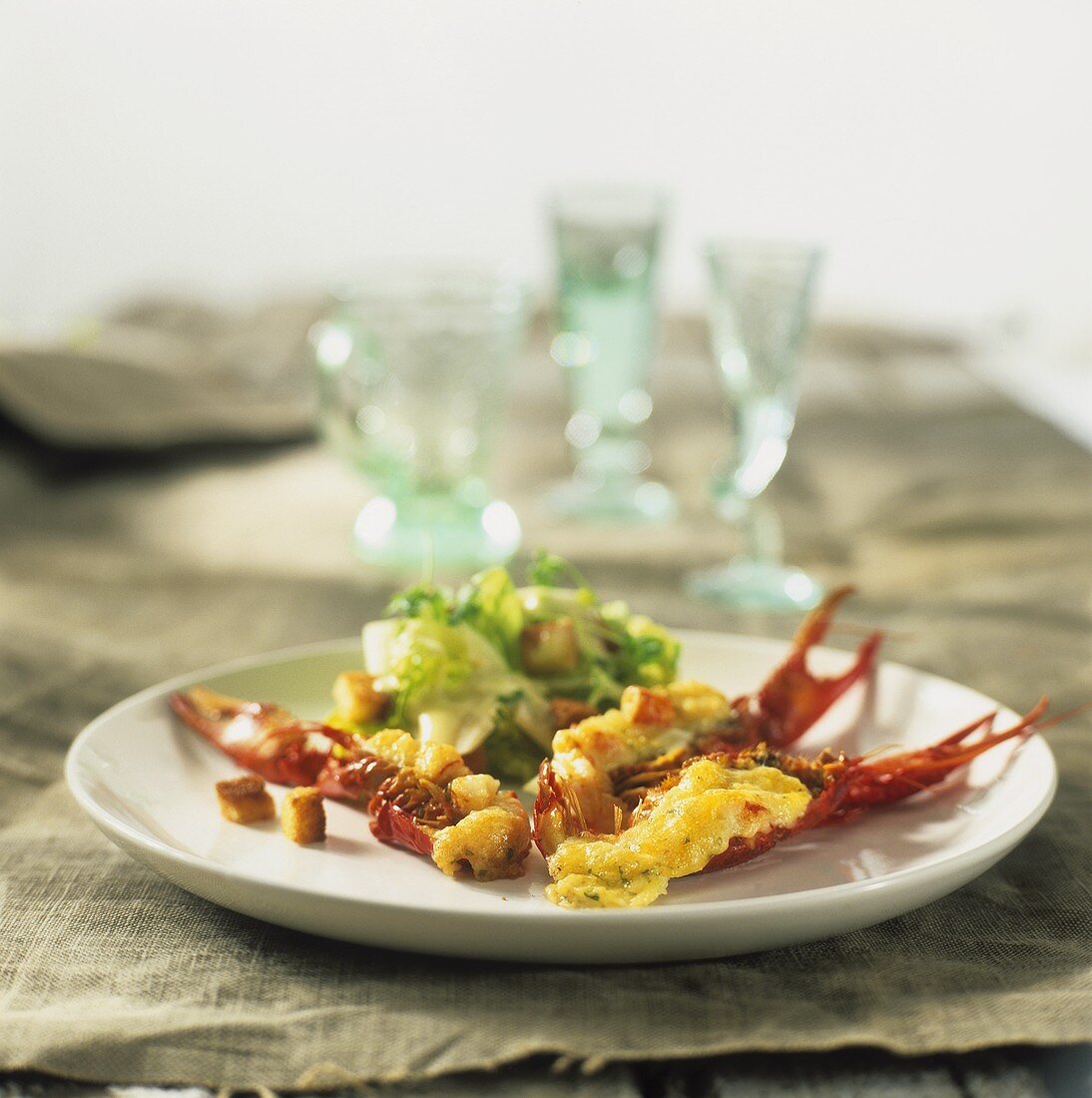 Crayfish au gratin with Caesar salad