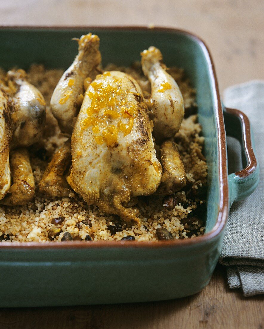 Stubenküken mit Couscousfüllung in Honigsauce