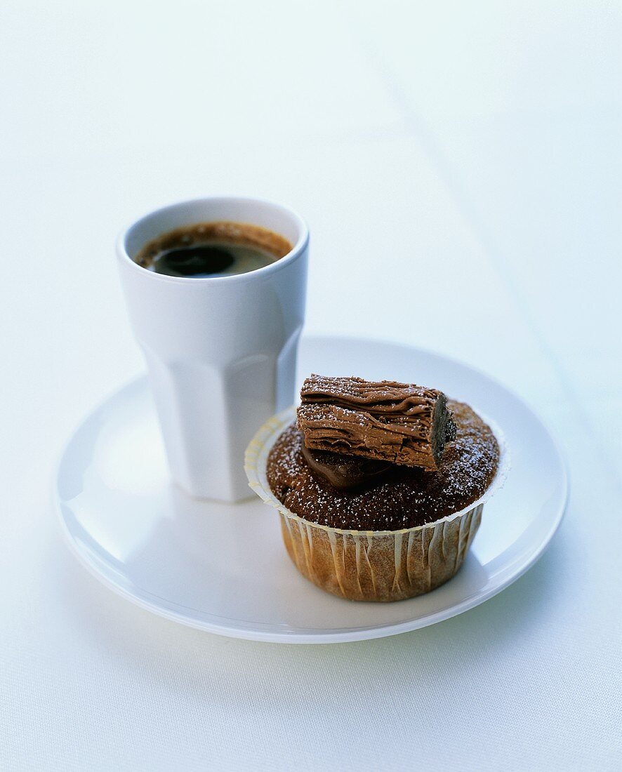 Banana and chocolate chip bun with coffee