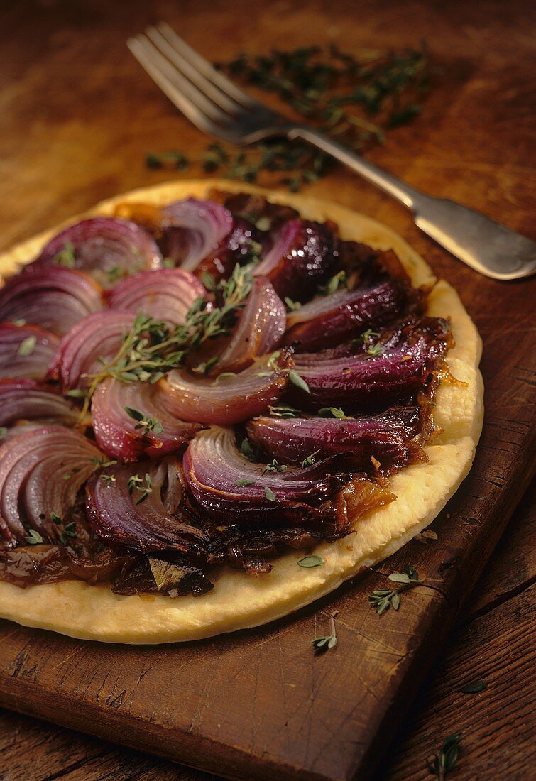 Onion pizza