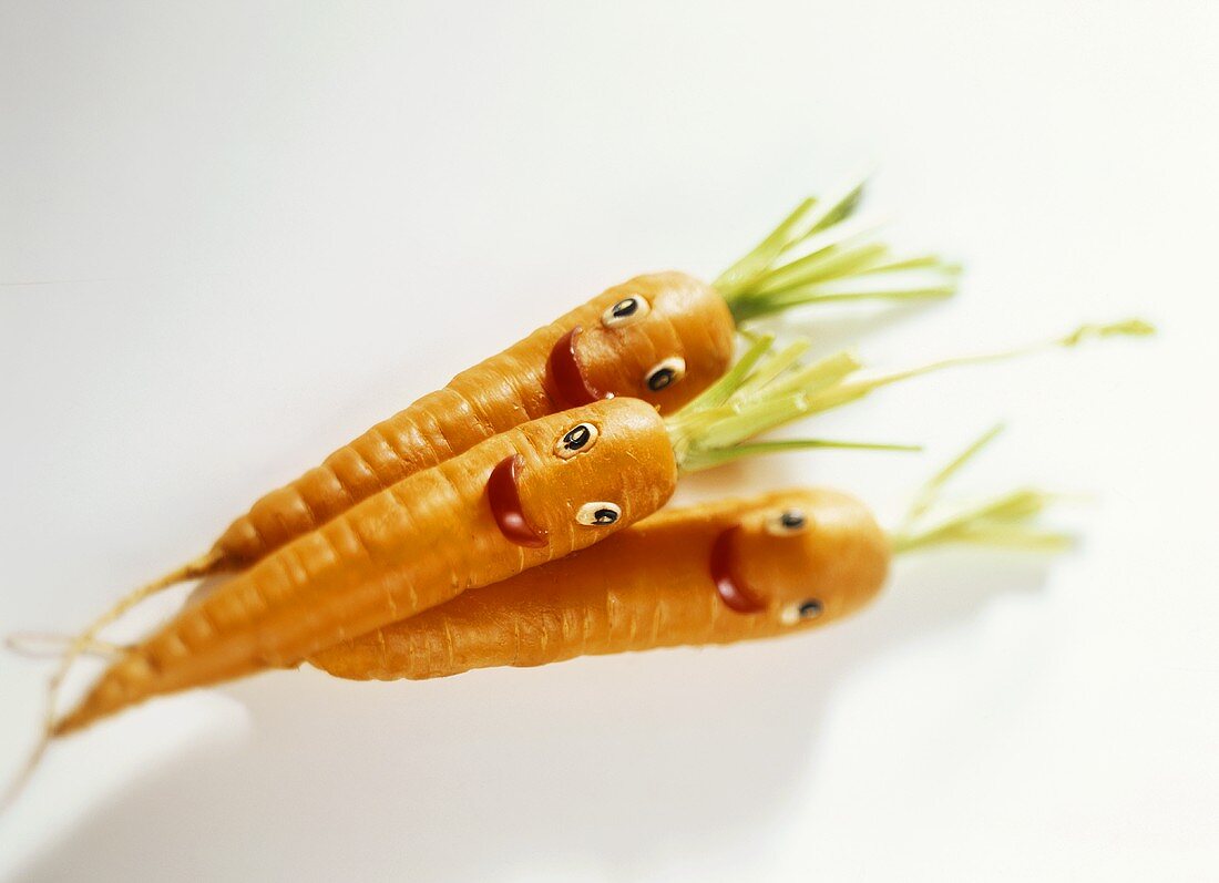 Karotten mit Gesicht