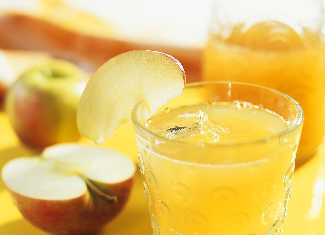 Apple schorle (apple juice & mineral water) with lemon juice