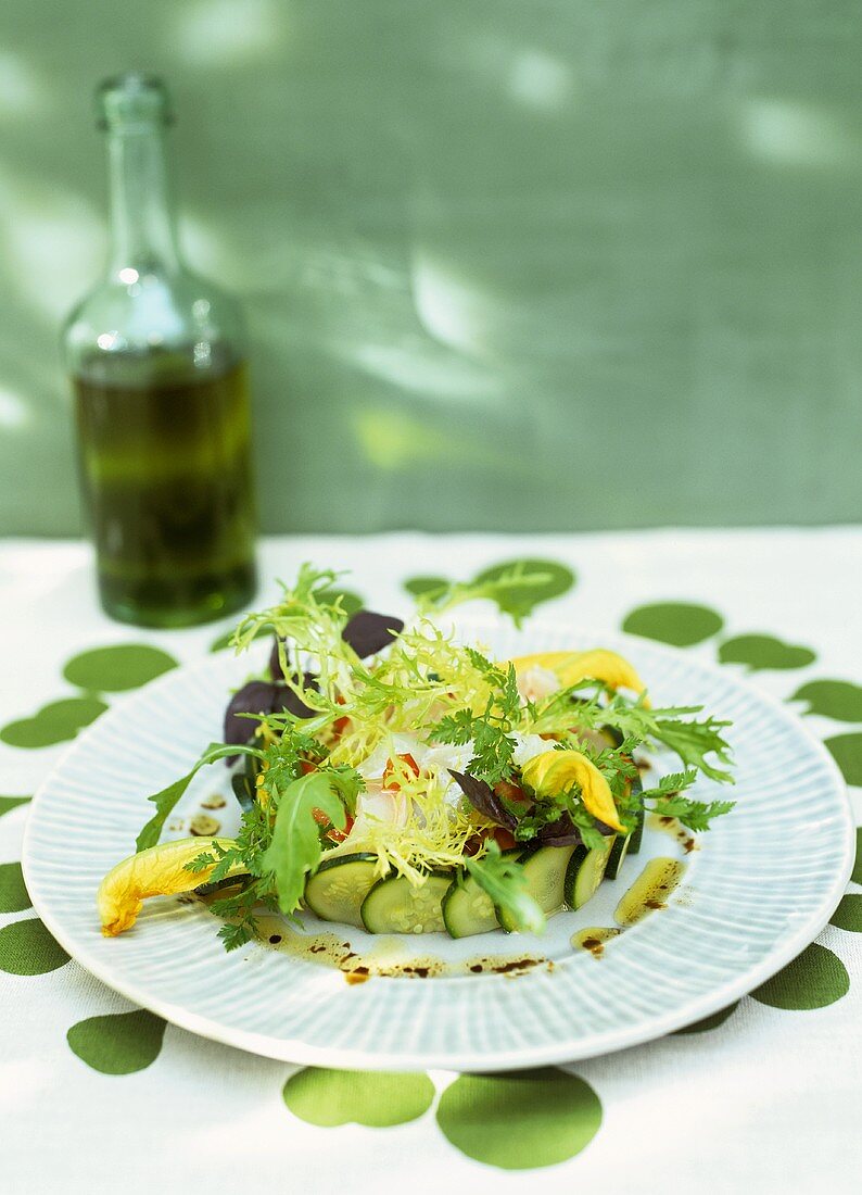 Raw sea bream salad with courgette flowers