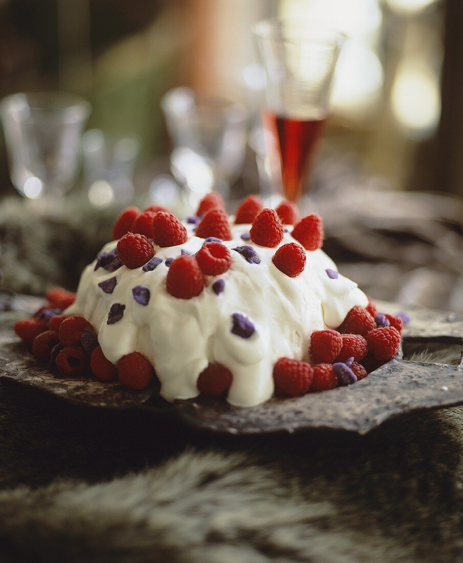 Blanc Manger mit frischen Beeren