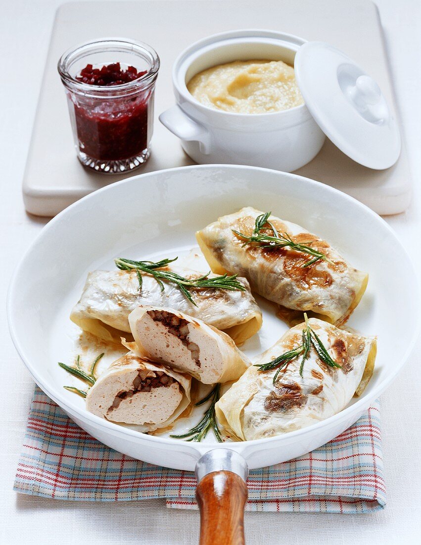 Franconian cabbage rolls stuffed with black pudding