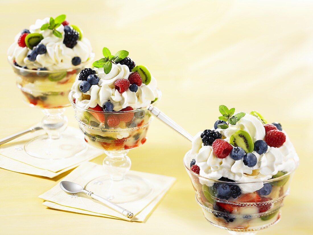 Trifle with berries and kiwis