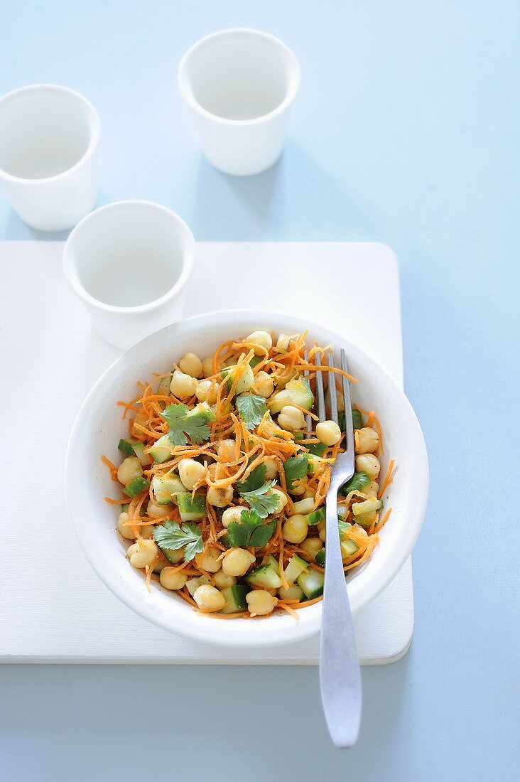 Chickpea and carrot salad