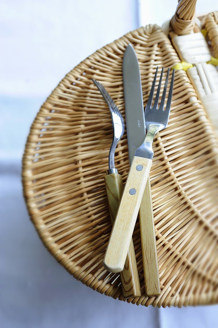 Cutlery on a picnic basket