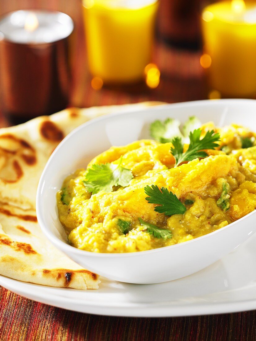 Mango dhal with naan bread (India)