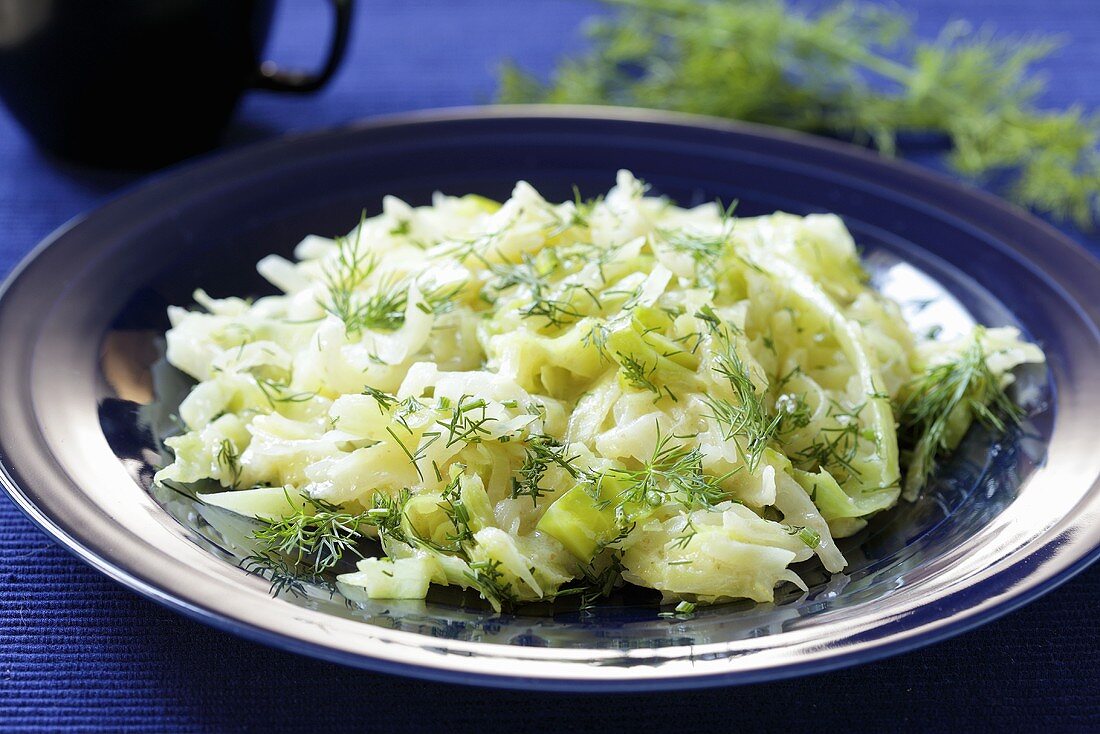 Steamed white cabbage with dill