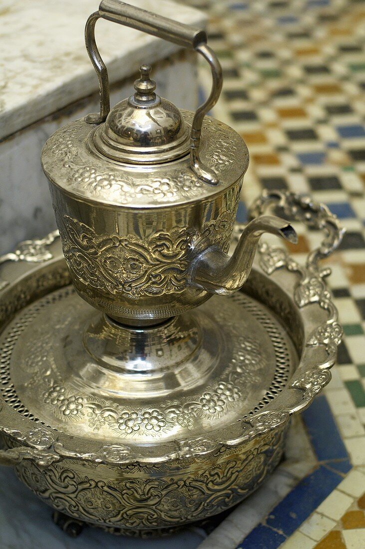 Marokkanische Teekanne