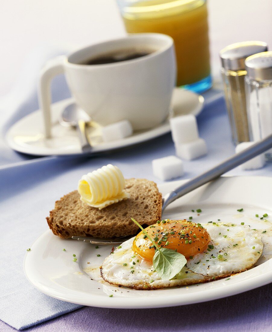 Breakfast with fried egg