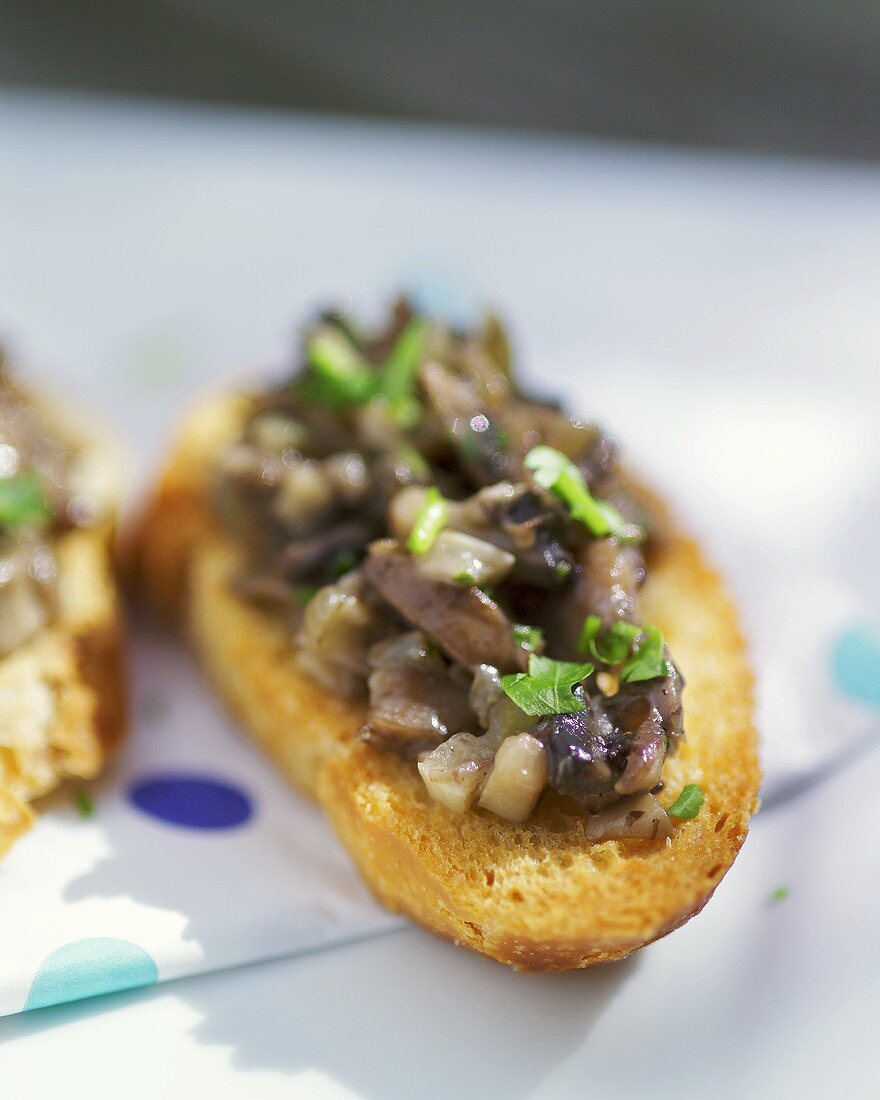 Bruschetta mit Pilzen