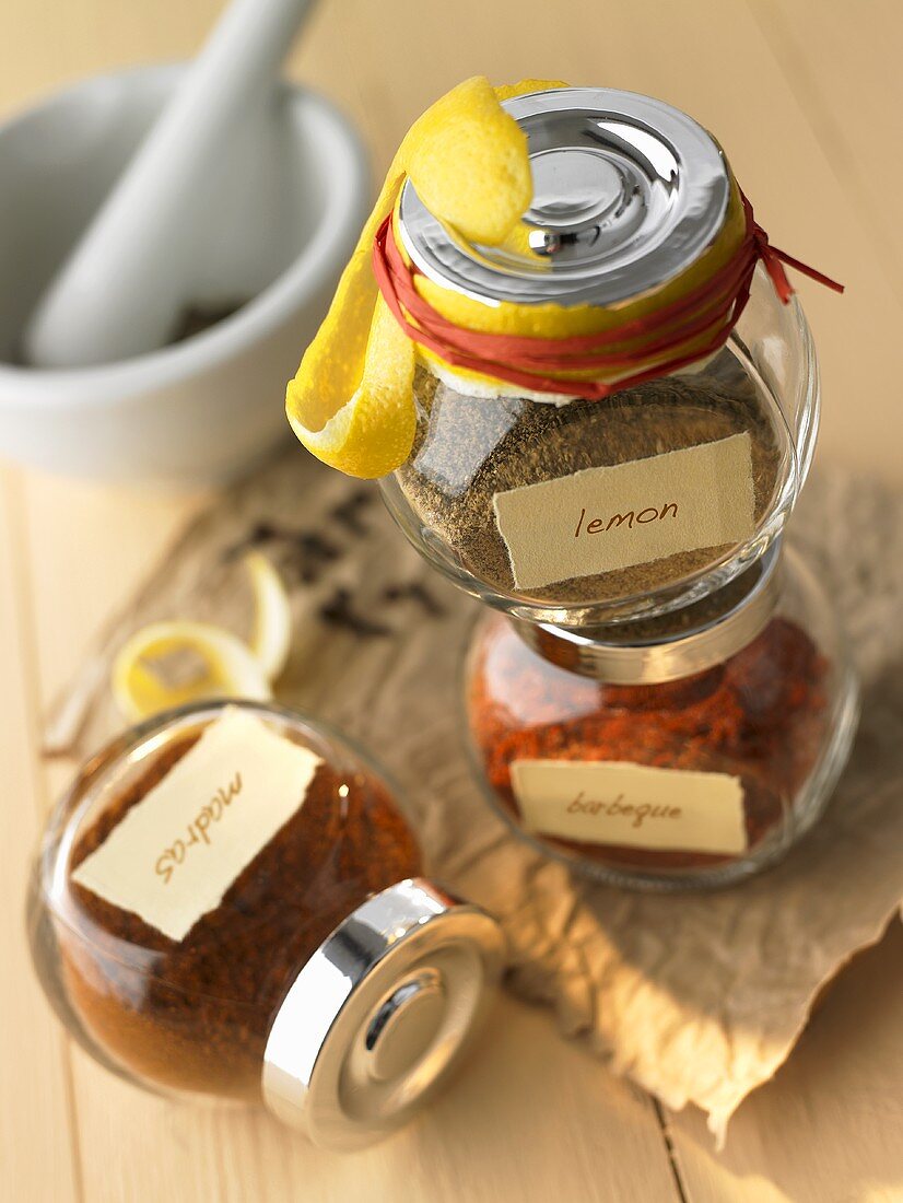 Lemon pepper, barbecue seasoning mix & Madras spice mix