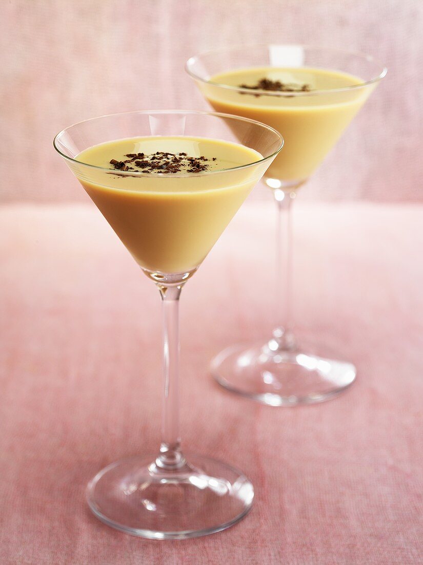 Baileys with grated chocolate in two glasses