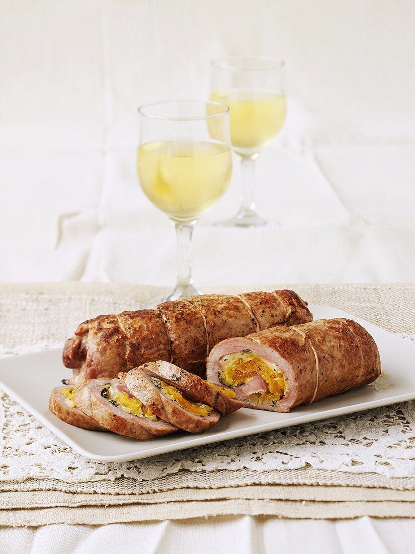 Pork fillets stuffed with apricots