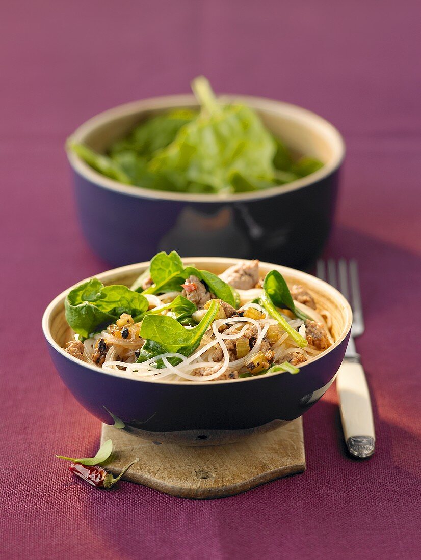 Mince with glass noodles and spinach