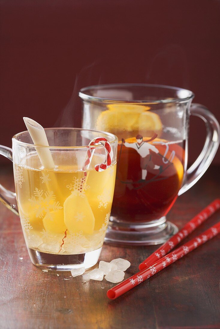 Mulled wine with ginger and fruit punch