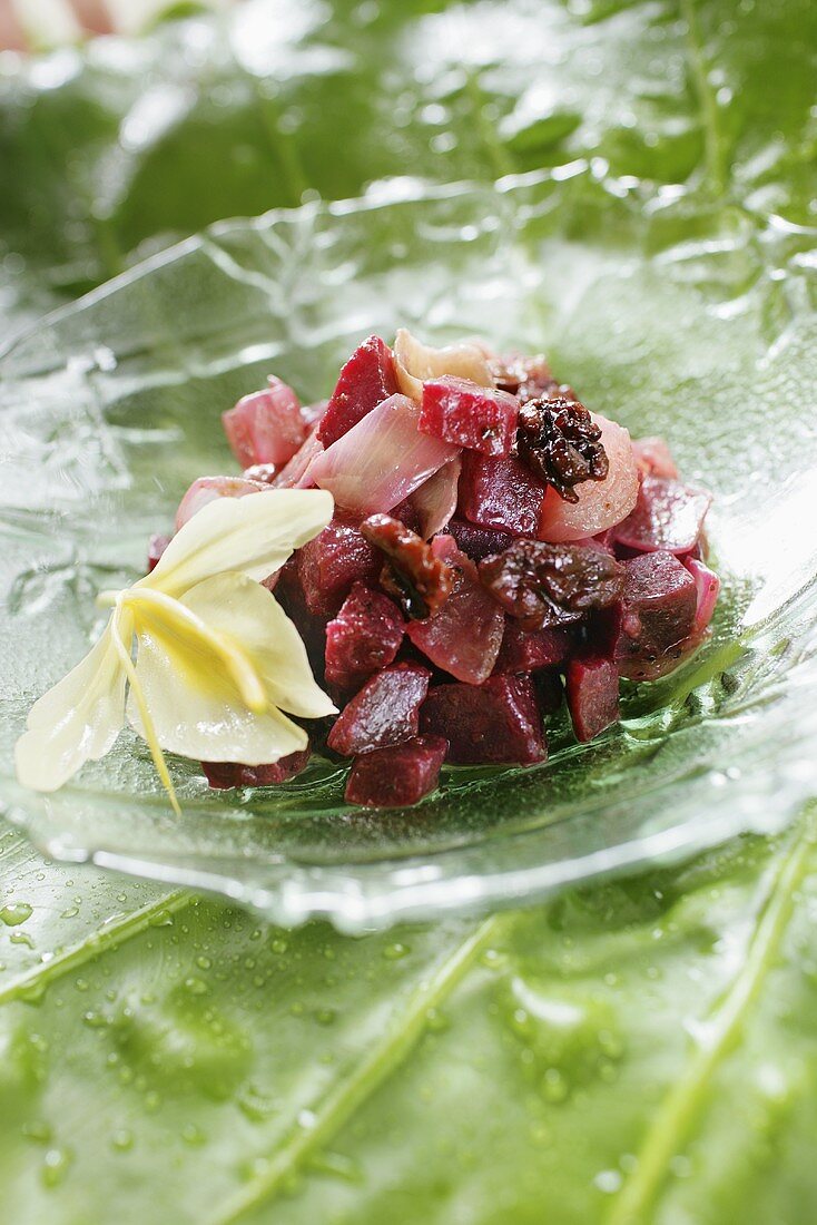 Beetroot salad with a flower