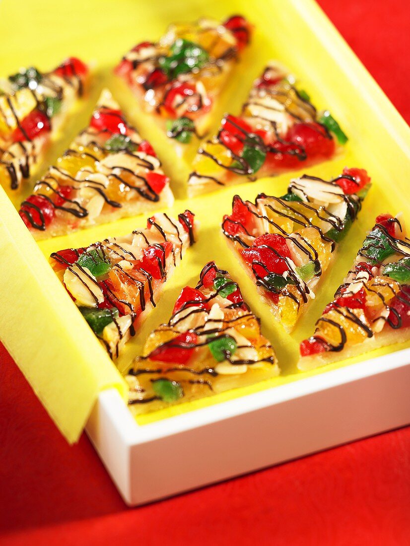 Candied fruit corners