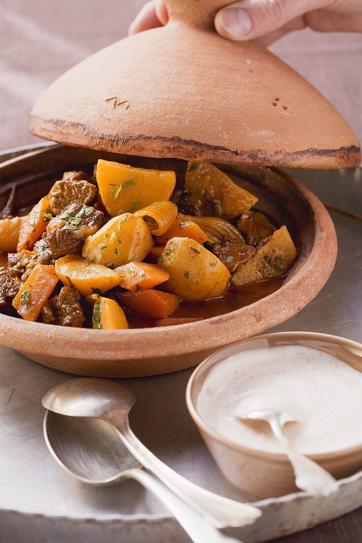 Jerusalem artichoke and lamb tagine