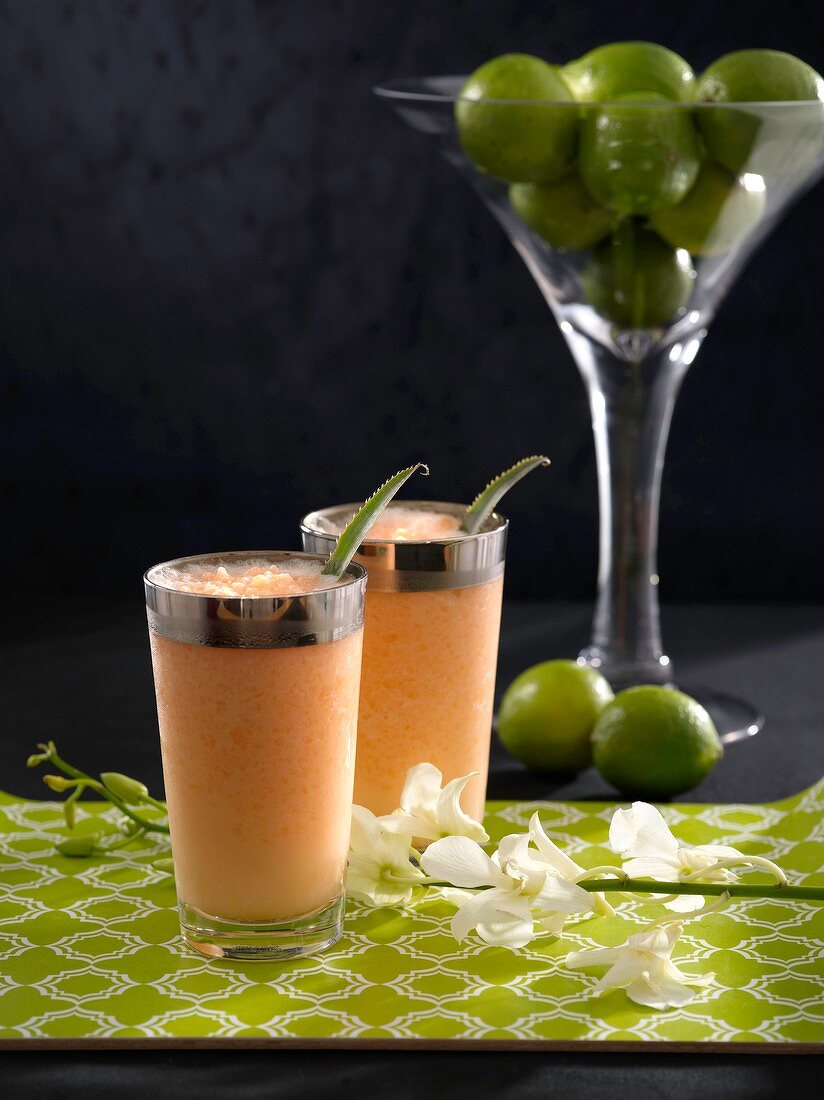 Melon Madness (melon cocktail with tequilla)