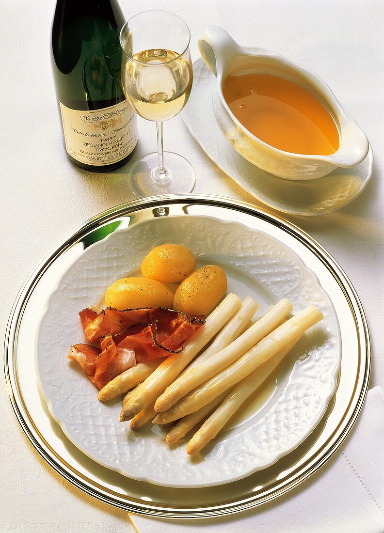 White Asparagus with Smoked Ham