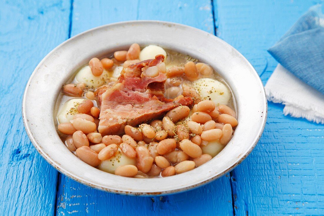 Bean and potato stew with bacon
