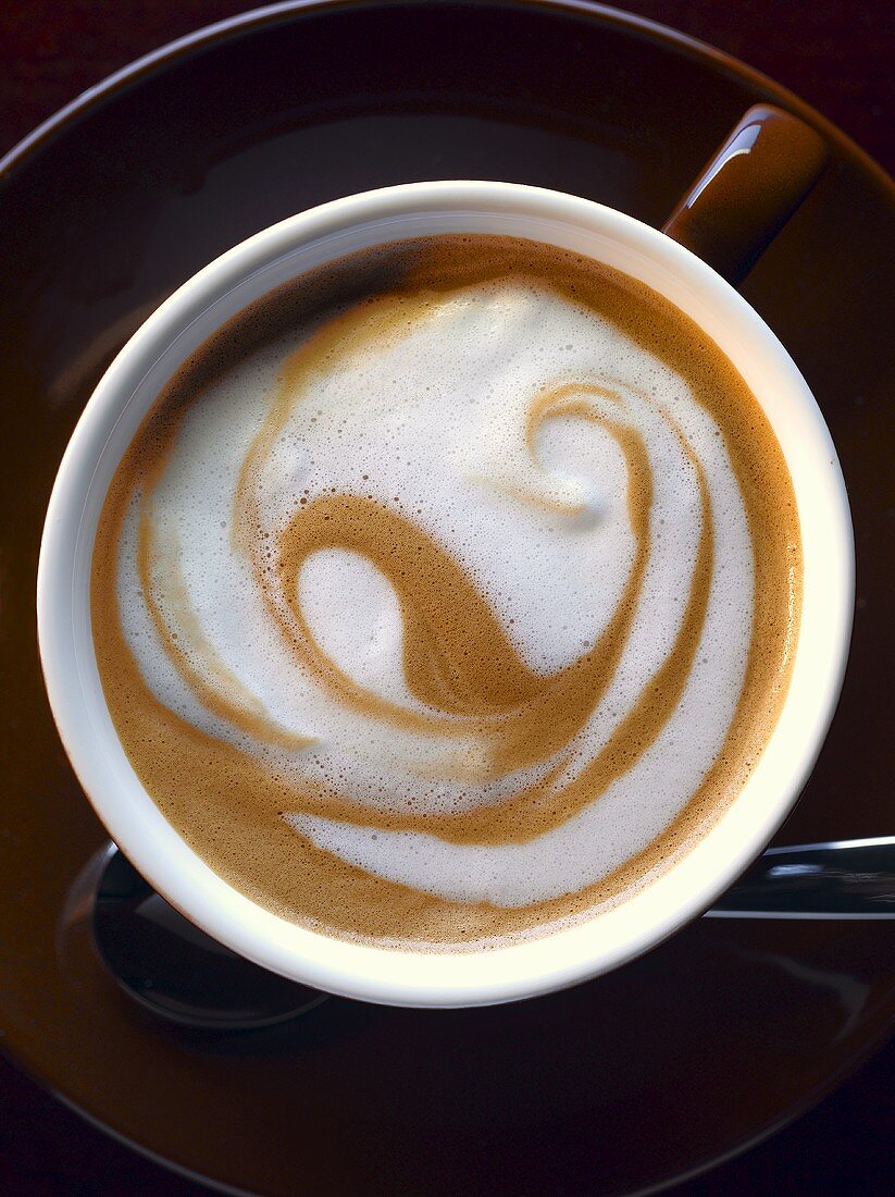 Cappuccino in Tasse von oben