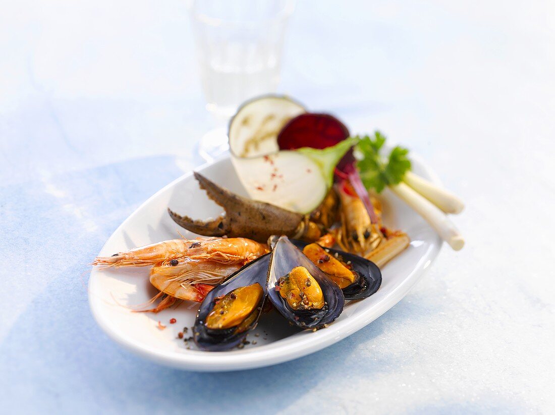 Seafood platter with garnish of vegetables