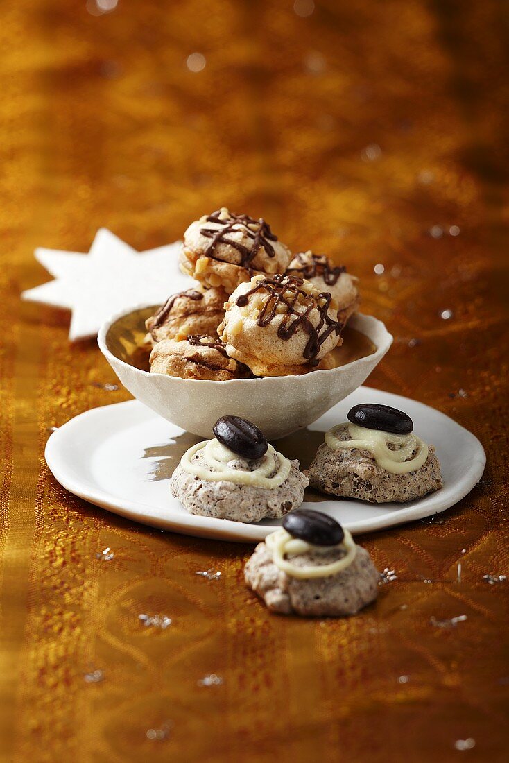 Mokkaplätzchen zu Weihnachten