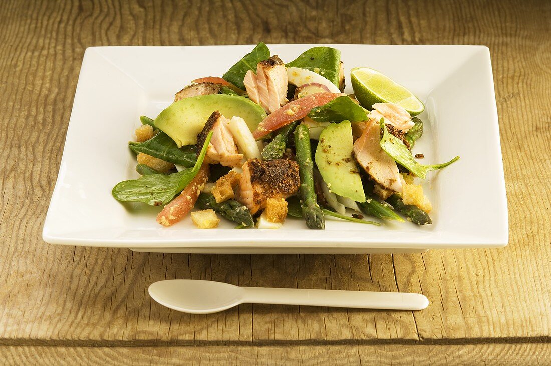 Avocado, asparagus and salmon salad