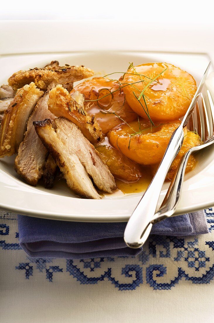 Pork with apricots and honey sauce