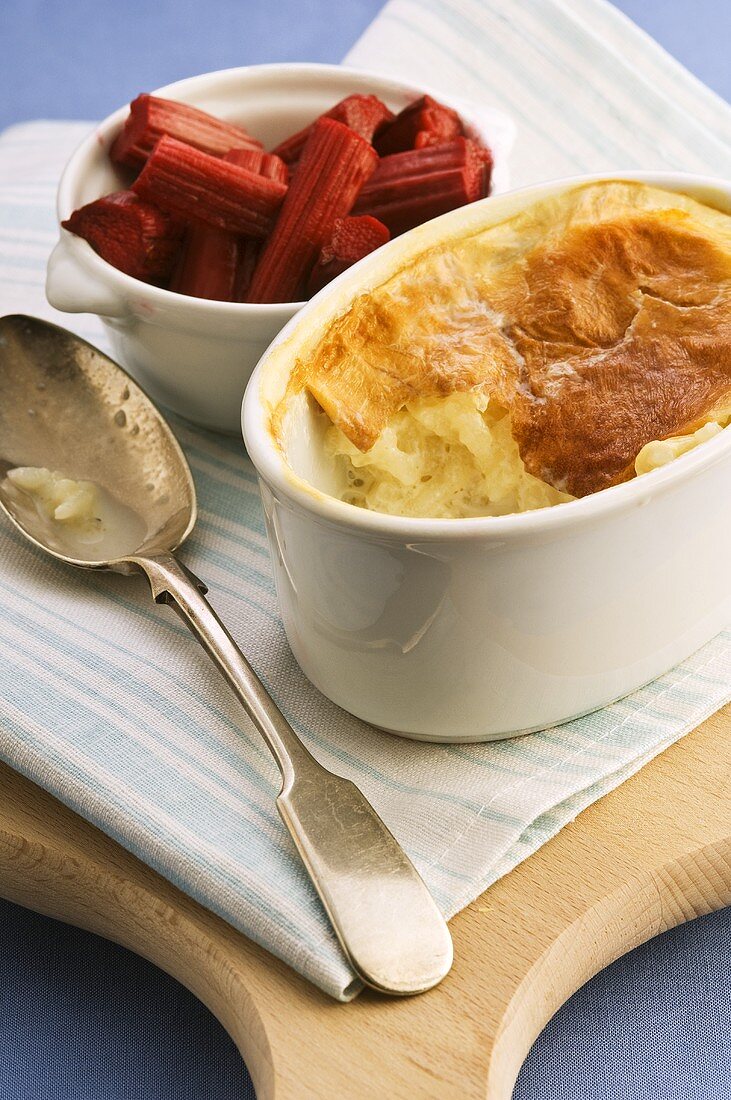 Rice pudding with rhubarb