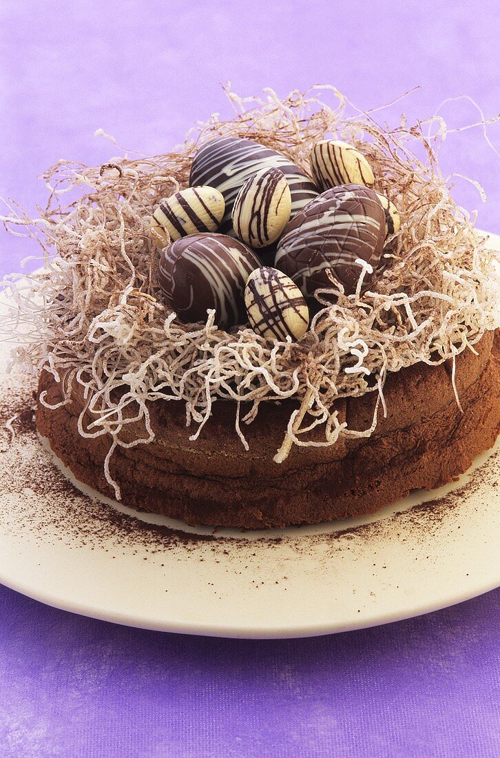 Schokoladenkuchen (ohne Mehl) mit Schokoladeneiern