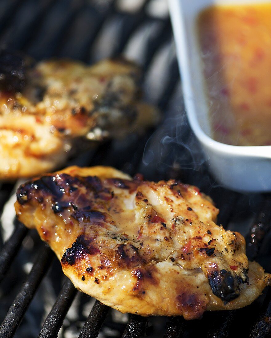 Grilled chicken breast with ginger marinade