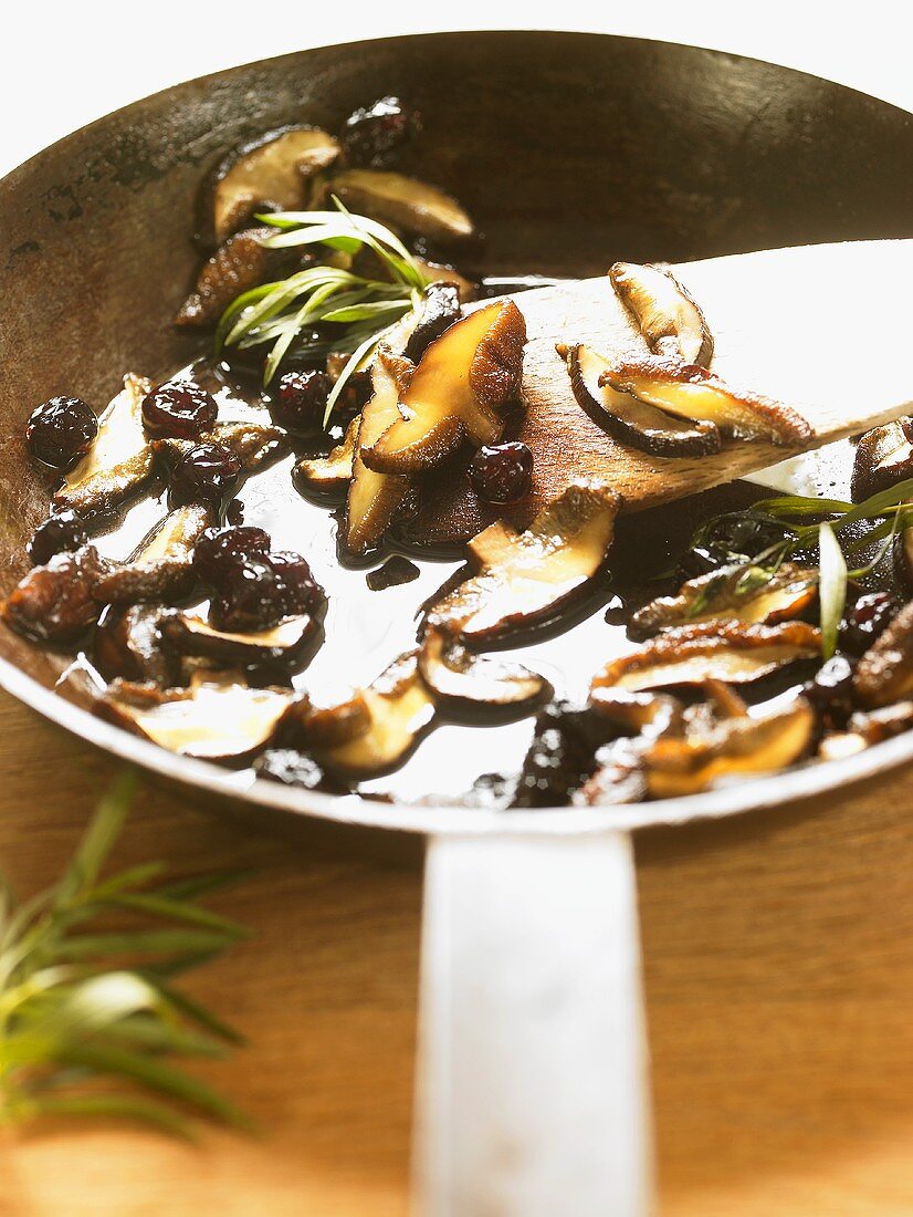 Fried bay boletes with cranberries