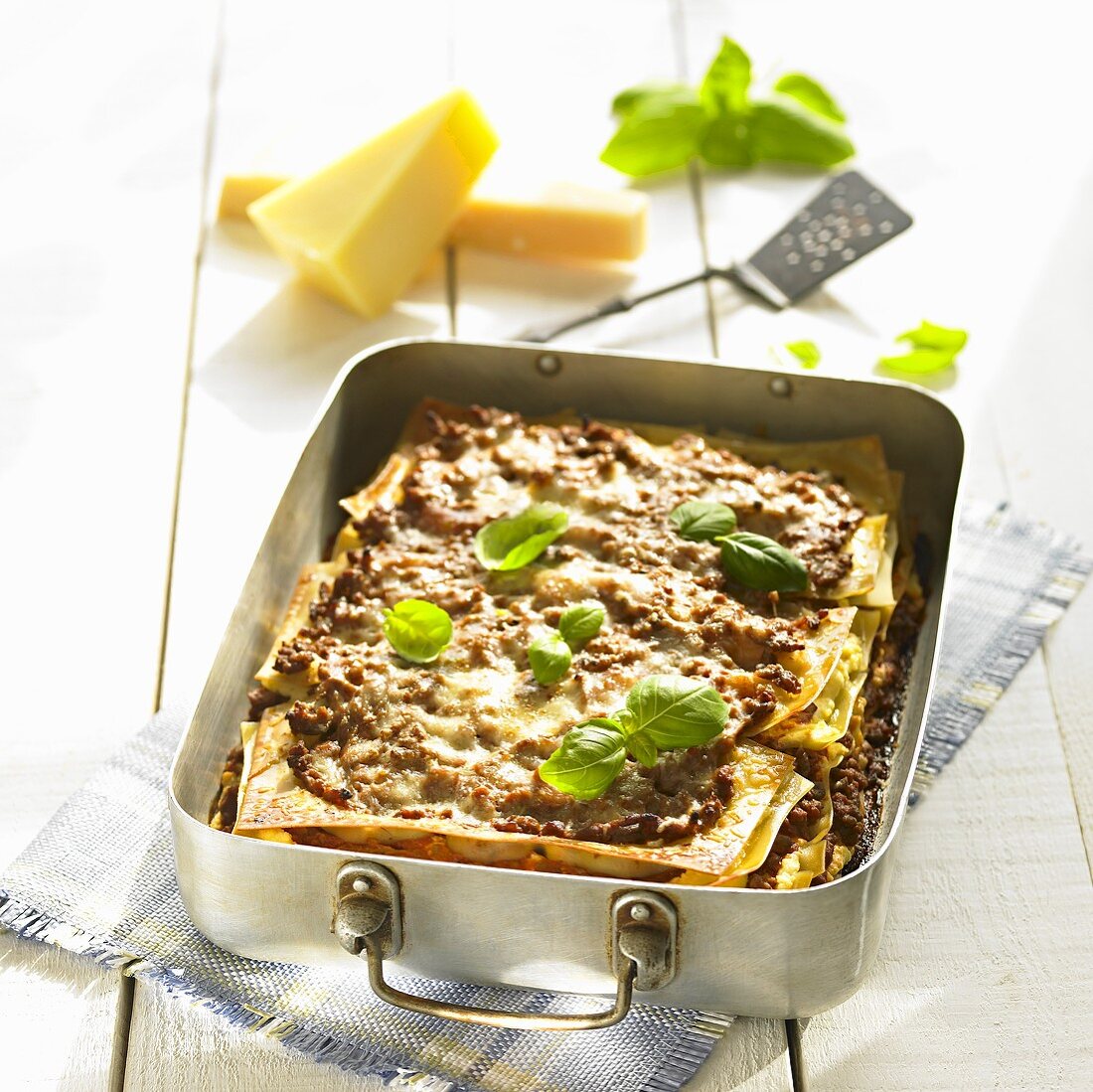 Lasagne with mince and basil