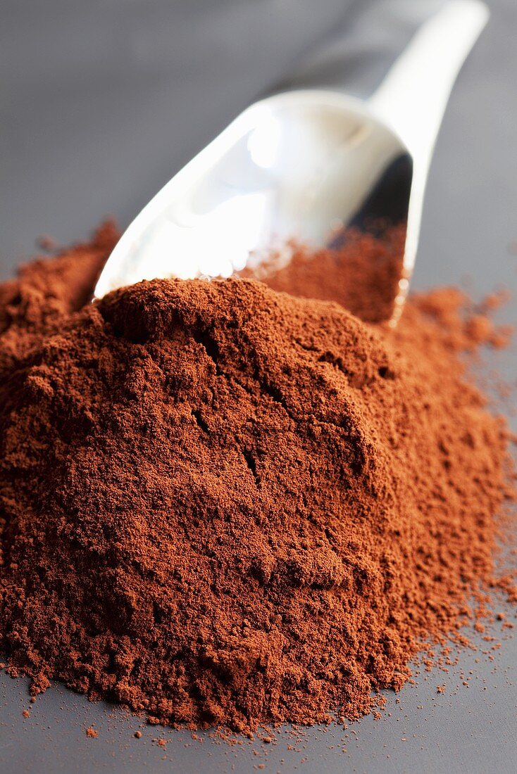 Cocoa powder with scoop